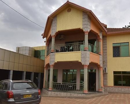 Modern Villa Hotel Kigali Exterior foto