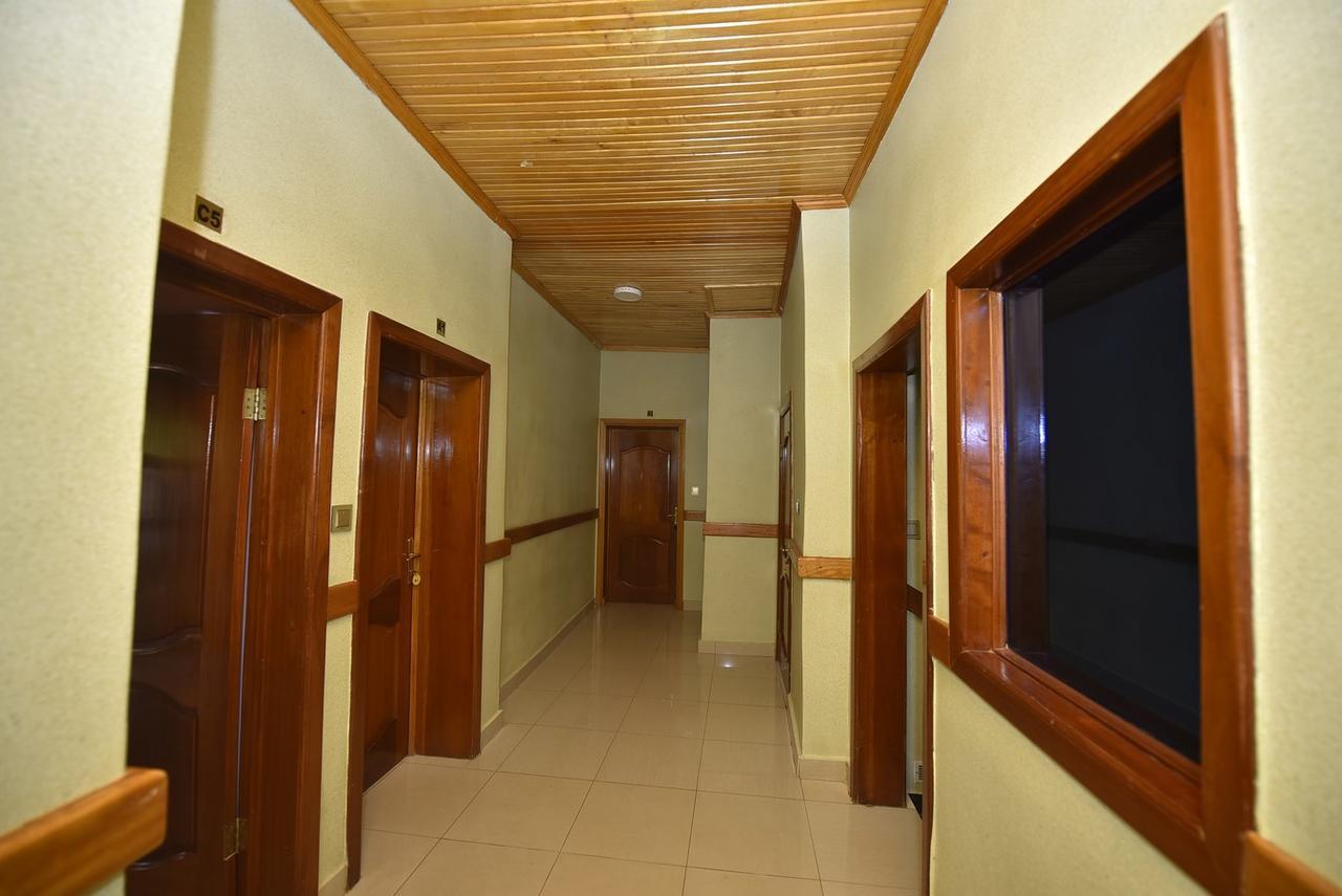 Modern Villa Hotel Kigali Exterior foto